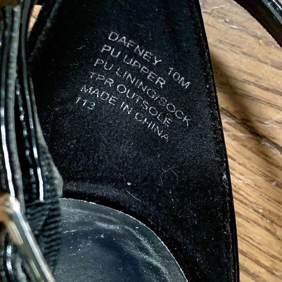 Women’s Madden Girl “Dafney” Black Patent Dress Sandal Size 10M - Picture 6 of 8